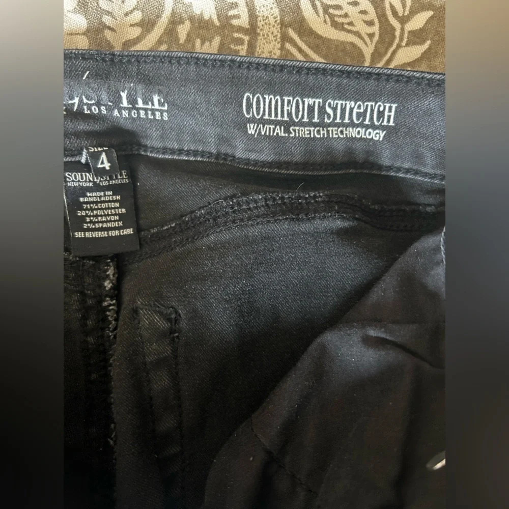 Sound Style Faded Black Straight Crop Jean - Picture 13 of 14